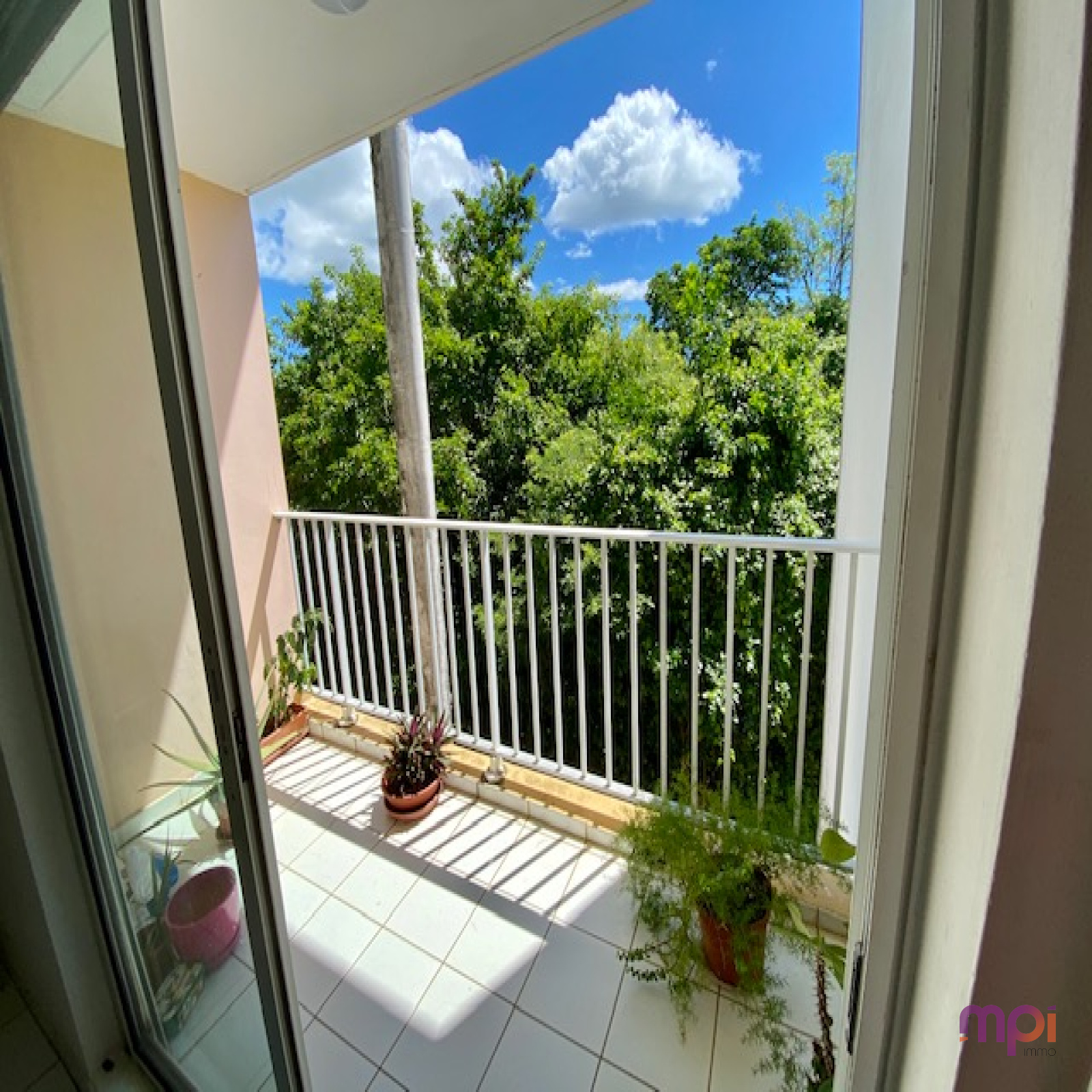 vente SainteLuce Les coteaux. Grand et lumineux T4 Martinique